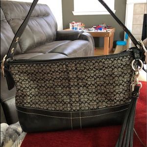 Coach shoulder purse
